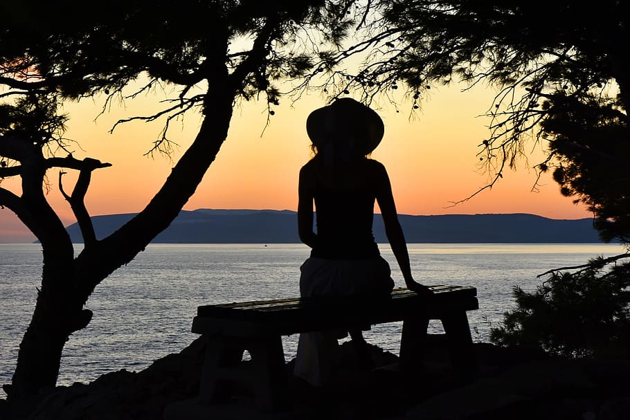 woman sunset silhouette sea 2