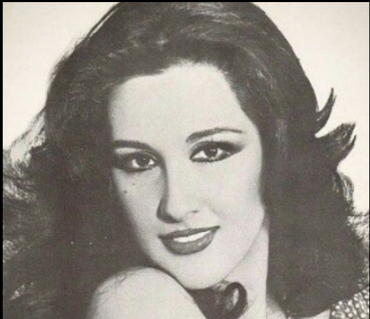 Ünlü şarkıc