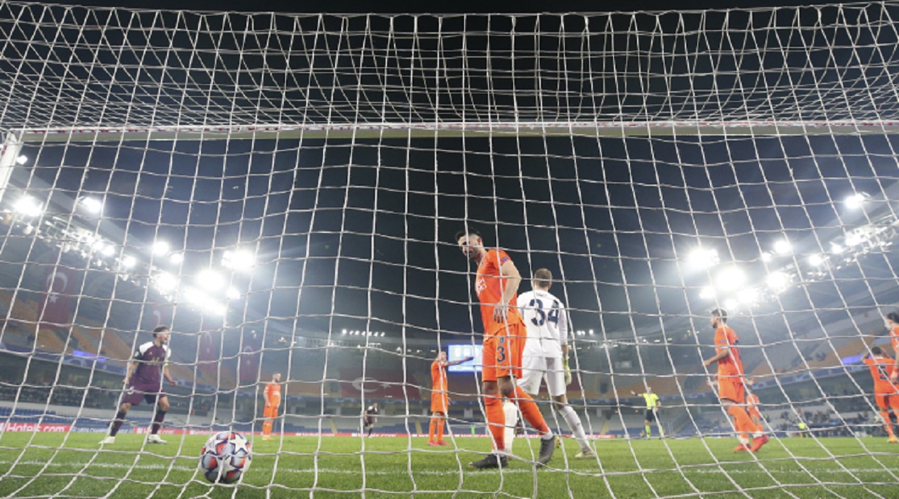 Fransız Le figaro’nun Başakşehir Manchester United maçı ile ilgili yazısı, Başakşehir (2-1) Manchester United Maç Özeti