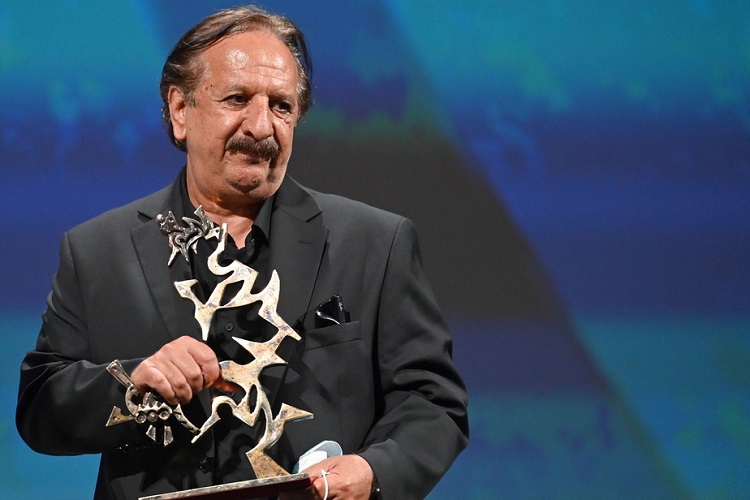 Yonetmen Majid Majidi Gunesin Cocuklari adli filmiyle son Venedik Film Festivalinde Marcello Mastroianni Juri Ozel Odulunu aldi