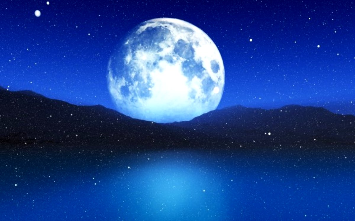 Kunduz Dolunayı 30 Kasım’da gökyüzünü aydınlatıyor ve ayın yarı gölge tutulması