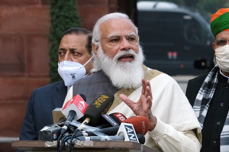 Başbakan Modi, Hindistan’daki COVID-19 vakaları zirveye çıkarken yeni kısıtlamalar istiyor