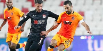 Galatasaray-Göztepe Maçı Canlı İzle! - Spooor