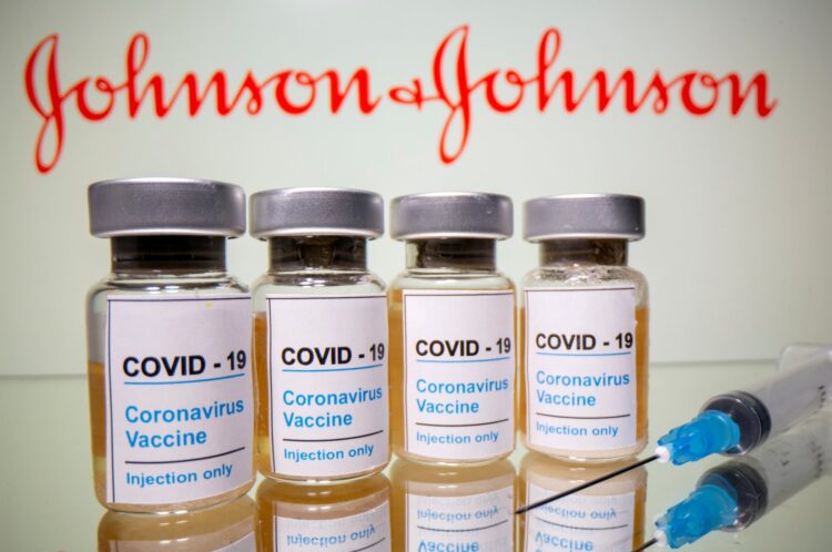 Fabrikada Johnson & Johnson aşısı sorunları: FDA denetimi