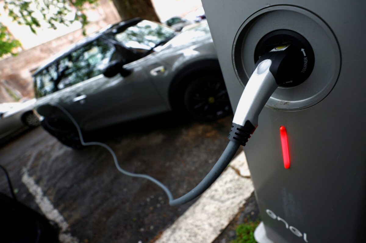 EV’lerin üretimi 2027’ye kadar fosil yakıtlı araçlardan daha ucuz olacak