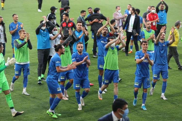 Altay ve Altınordu, Süper Lig’e son bilet için İzmir finalinde berabere kaldı