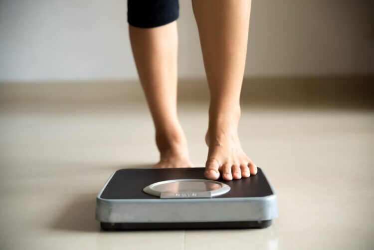 COVID-19: Vücut ağırlığındaki hafif bir artış bile bir risk faktörü gibi görünüyor