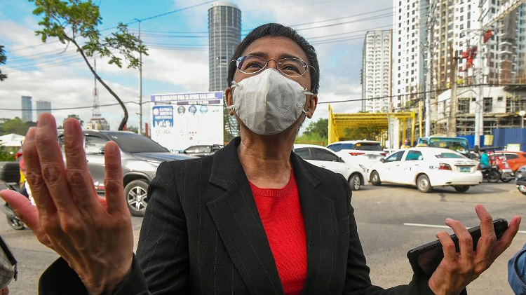 Nobel Barış Ödülü gazeteci Maria Ressa ve Dmitri Muratov’a verildi