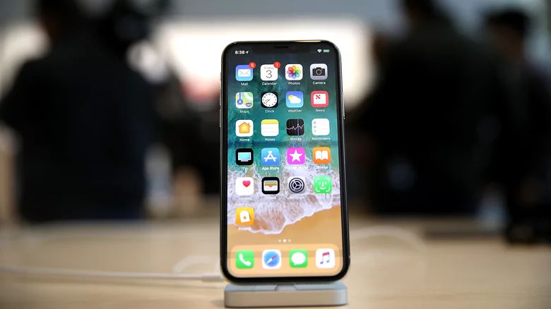 iPhone X