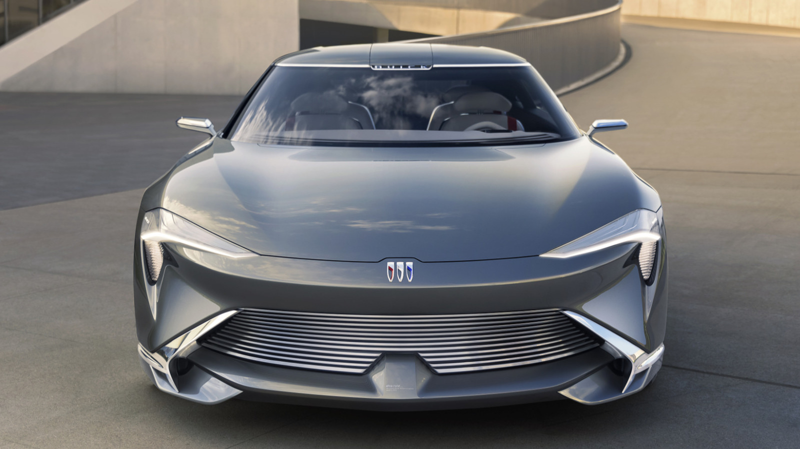 Buick, Elektrikli Otomobiller İçin Yeni Rozetini ve Yeni Adını Açıkladı