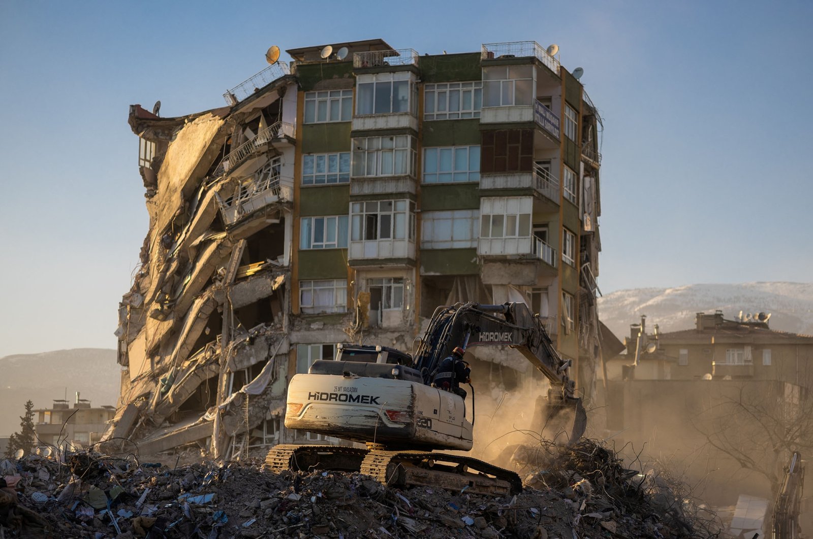 Türkiye’nin yıkıcı depremlerinden ölenlerin sayısı 40.000’i aştı