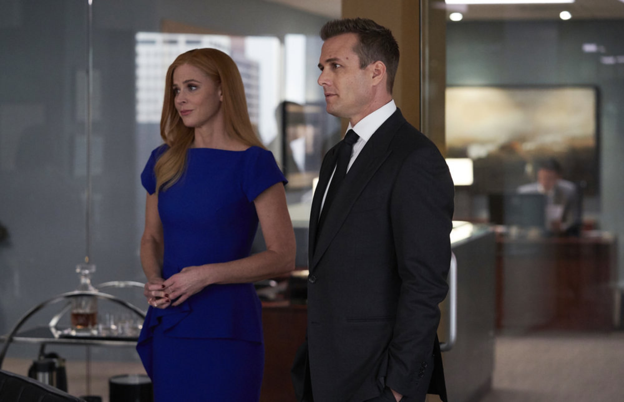 Suits’in sonu açıklandı: Donna ve Harvey, Suits’te birlikte mi oluyor?