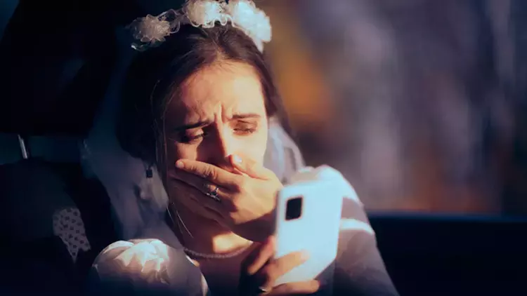Evlenmek için dakikaları sayarken