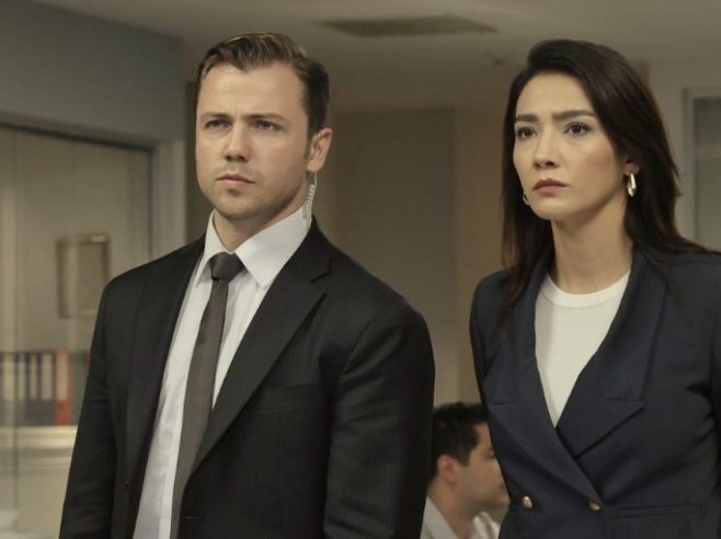 Aybüke Pusat Dizi