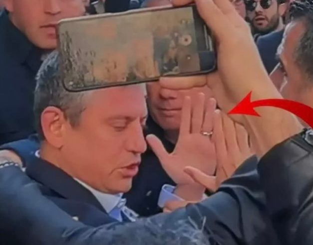 Özgür Özel