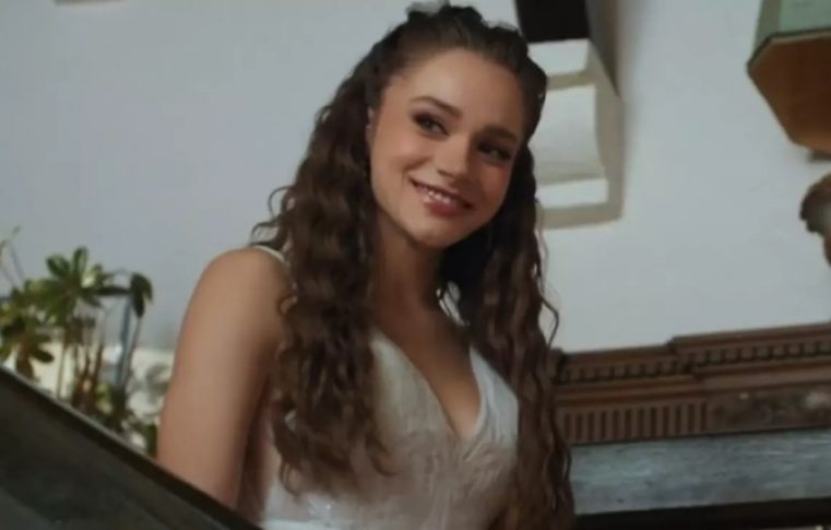 Sevilen Dizi Oyuncumuz