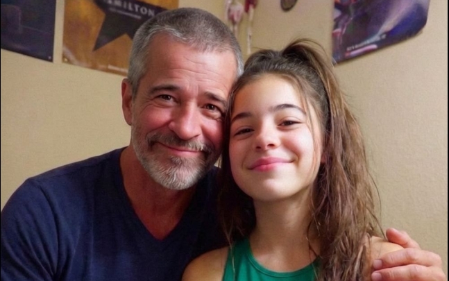 Kocam her gece yataktan gizlice çıkıyordu