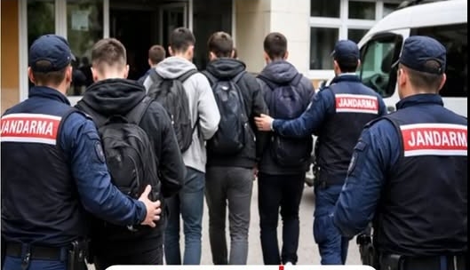 Öğrenciler Gözaltına Alındı