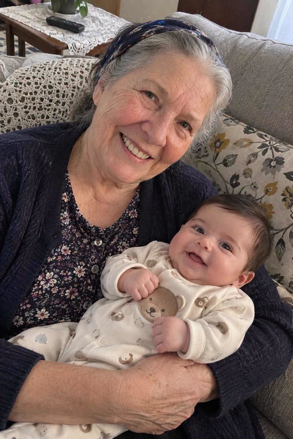 79 YAŞINDA BİR BEBEK DÜNYAYA GETİRDİM.